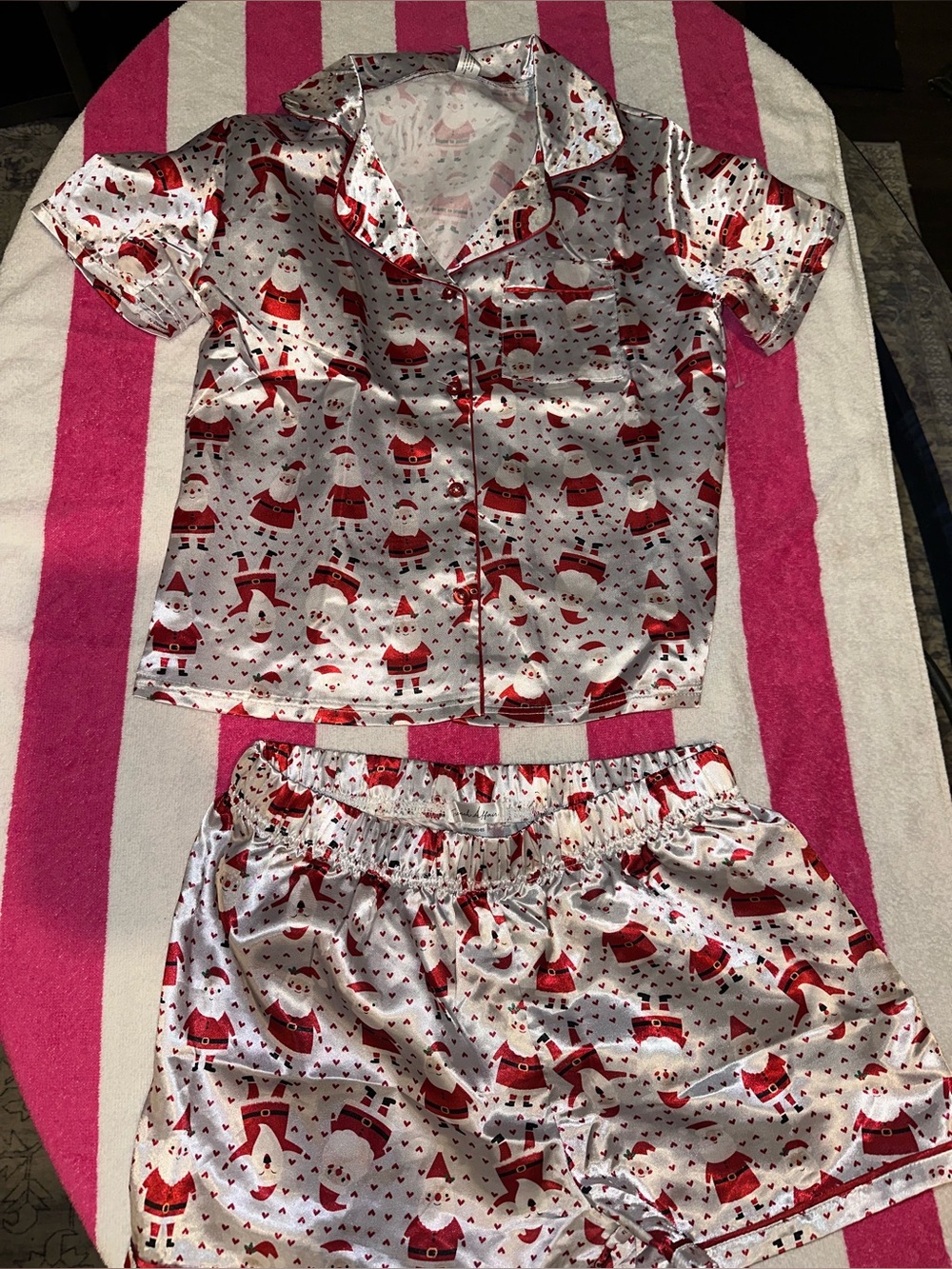 Women's Satin Santa Print Short Pajama Set - Red/White